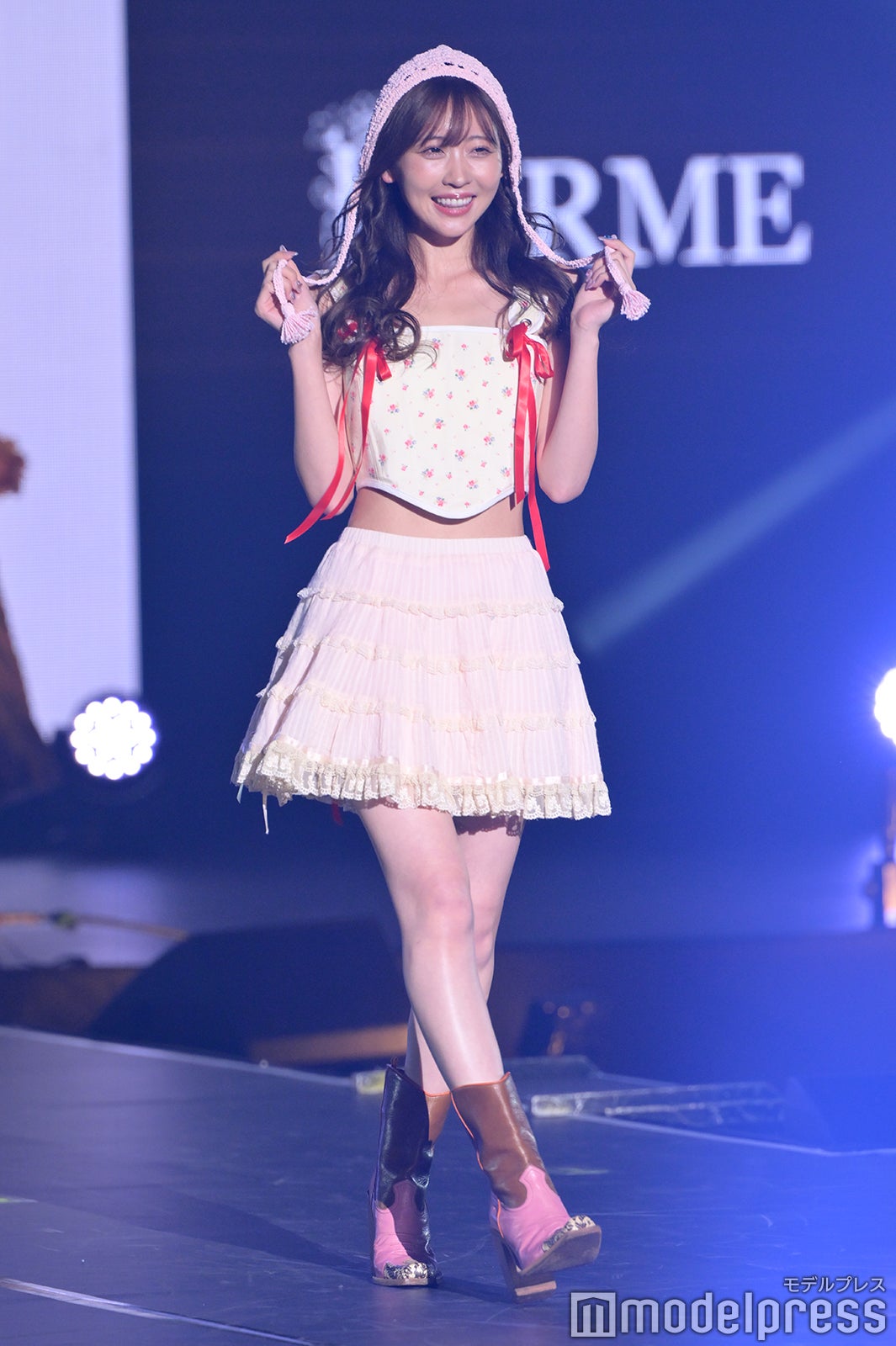 アイドル JYJ 画像9/11) TikTokで話題・FRUITS ZIPPER櫻井優衣、キュートな