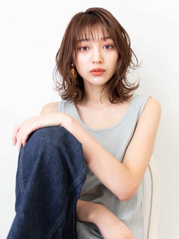 面長さんに似合うウルフカット 21 トレンドヘアで顔型をおしゃれにカバー モデルプレス 面長さんに似合うウルフカット 21 トレンドヘアで顔型をおしゃれにカバー モデルプレス