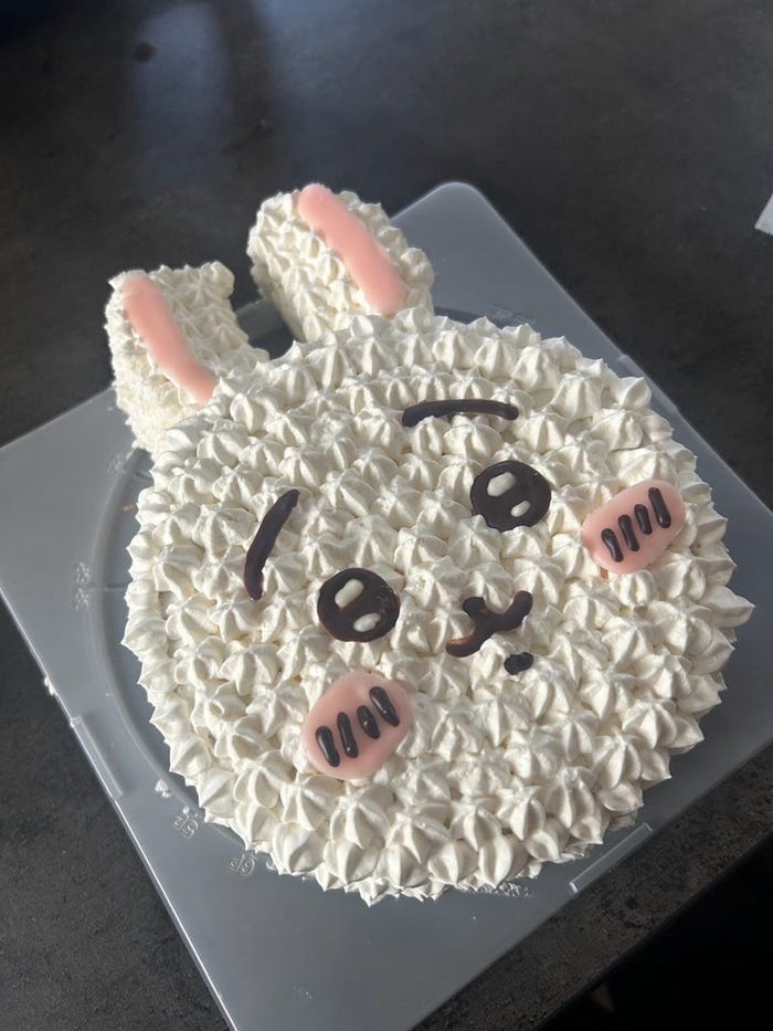 井上裕介の妻が作ったケーキ/井上裕介ブログより