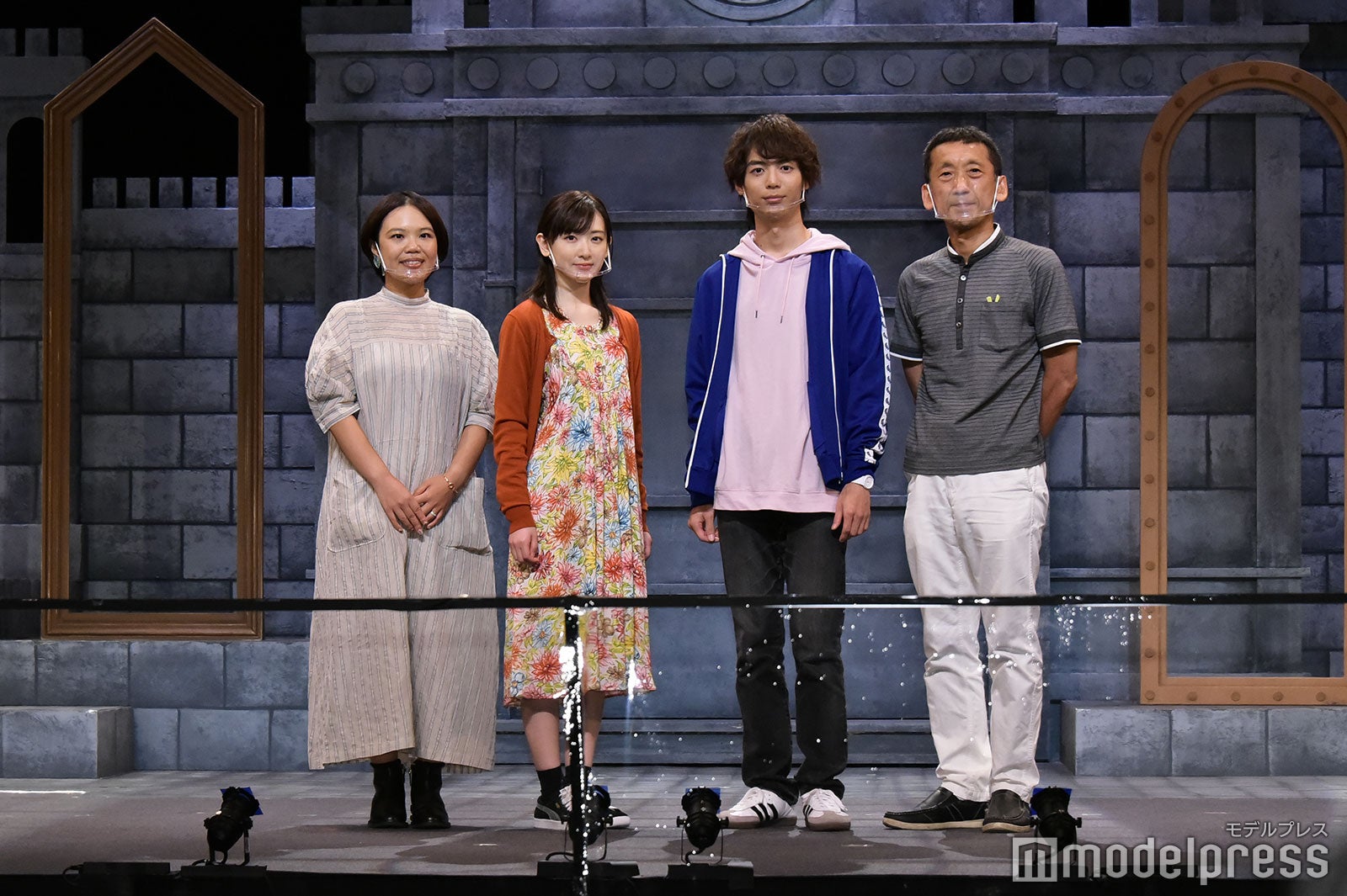 辻村深月氏、生駒里奈、溝口琢矢、成井豊氏（C）モデルプレス