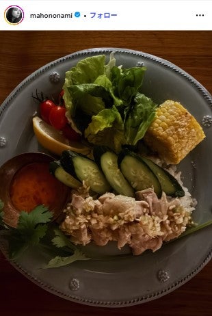 野波麻帆Instagramより