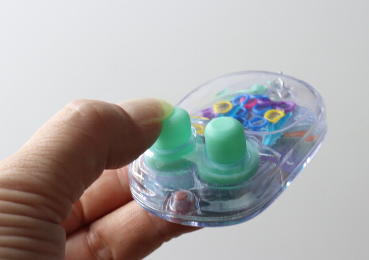 100均で買えるの熱い！「平成一桁世代が大歓喜！」「みんな持ってたわ～」懐かしキーホルダー