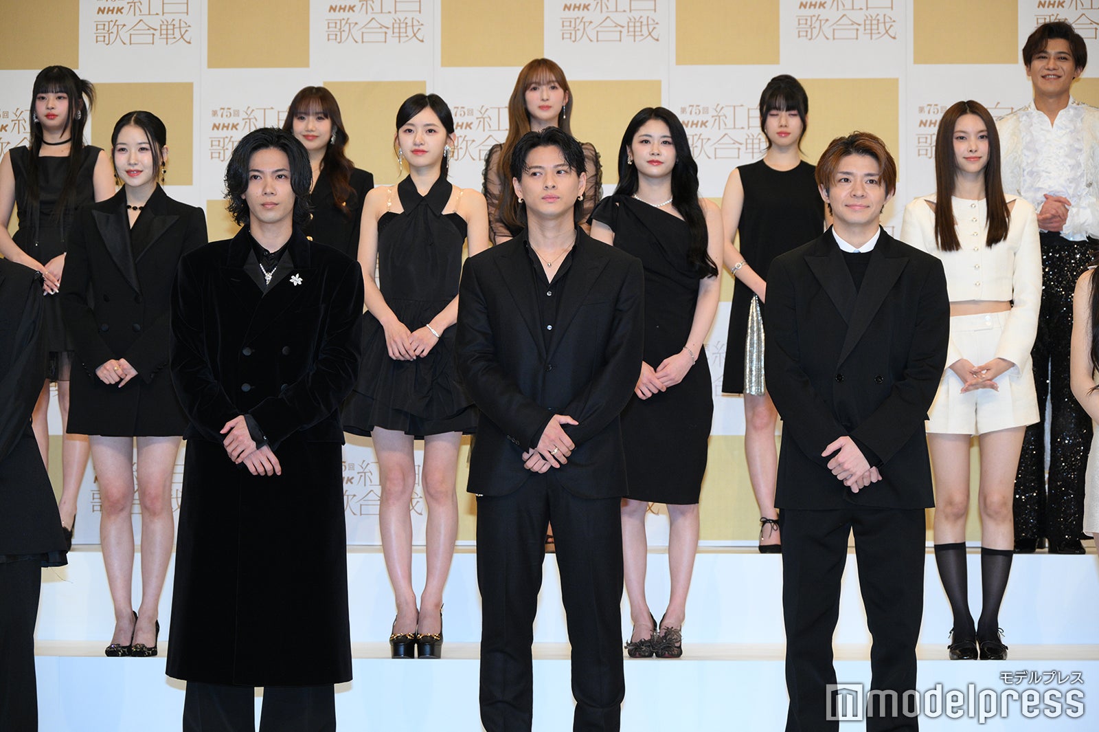 Number_i（左から）神宮寺勇太、平野紫耀、岸優太（C）モデルプレス