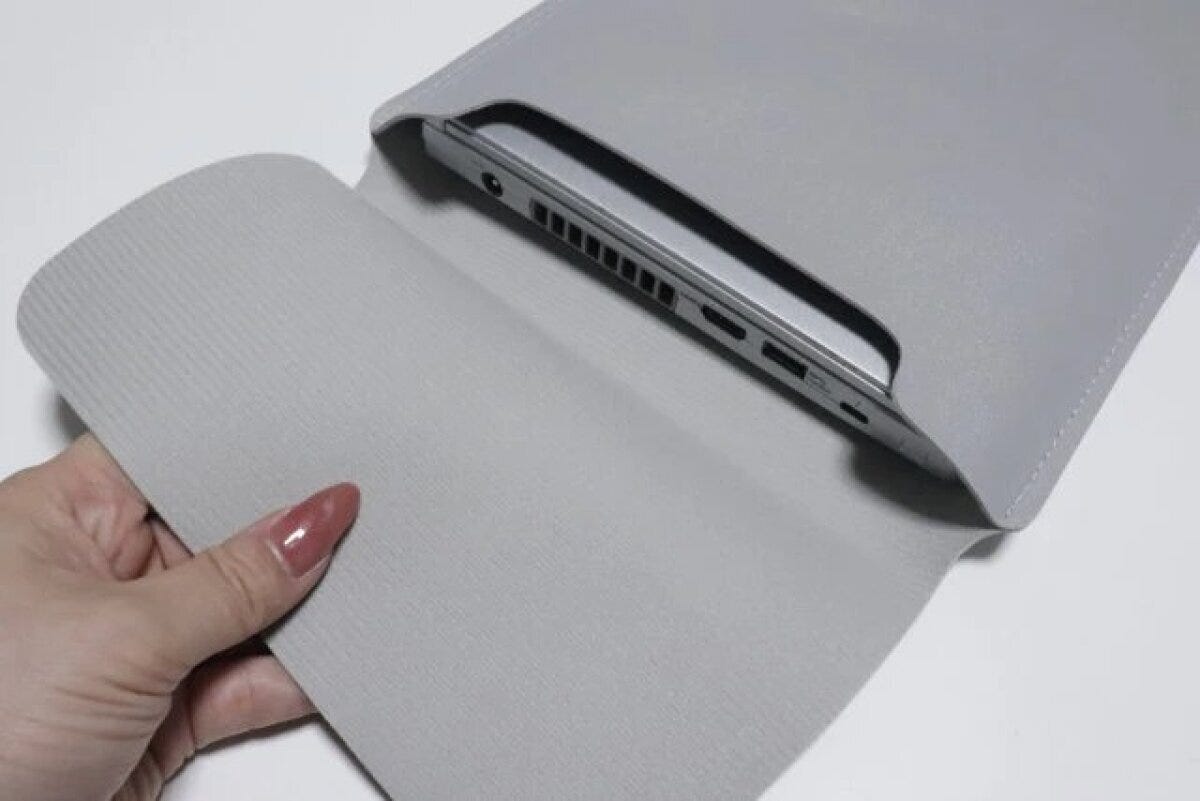 ダイソー マウスパッドになるノートPCケース PCケース 使用例 ダイソー マウスパッドになるノートPCケース PCケース 使用例