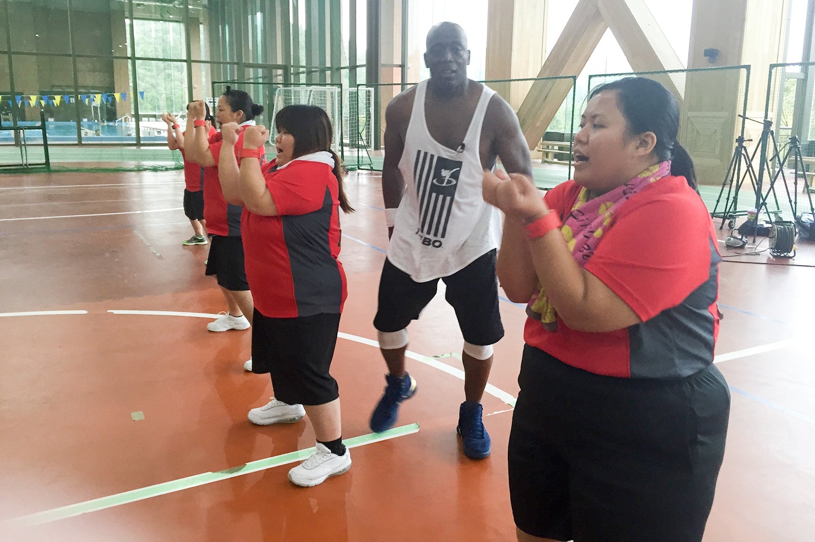 ビリー隊長の指導風景 （C）日本テレビ