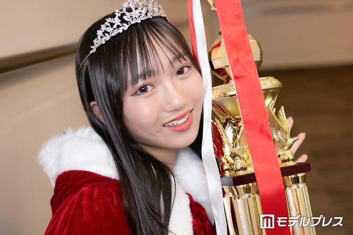 “日本一かわいい中学一年生”心愛(みゆあ)さん(C)モデルプレス
