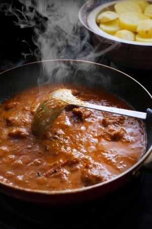 肉屋が作る本気のカレー／画像提供：AATJ