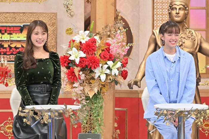 渋谷凪咲、佐藤栞里(C)TBS