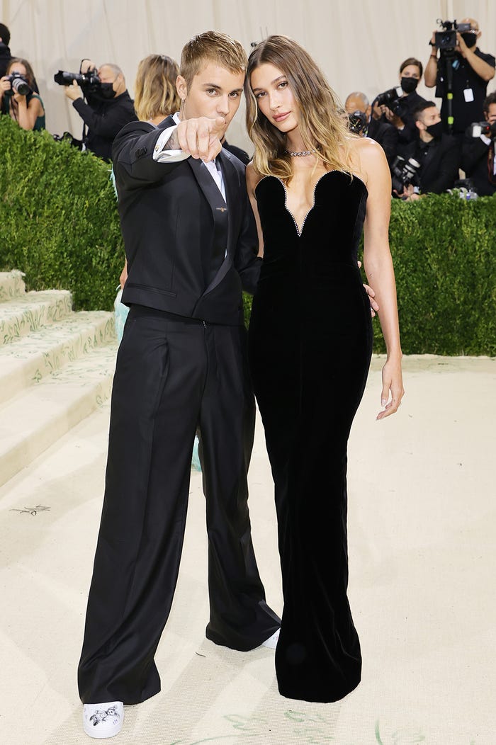 ジャスティン・ビーバー、ヘイリー・ボールドウィン/Photo by Getty Images
