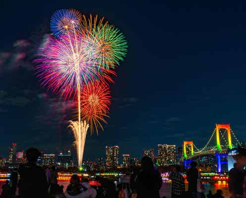 冬空彩る「お台場レインボー花火」2024年はパワーアップ開催 クリスマスイブも打ち上げ