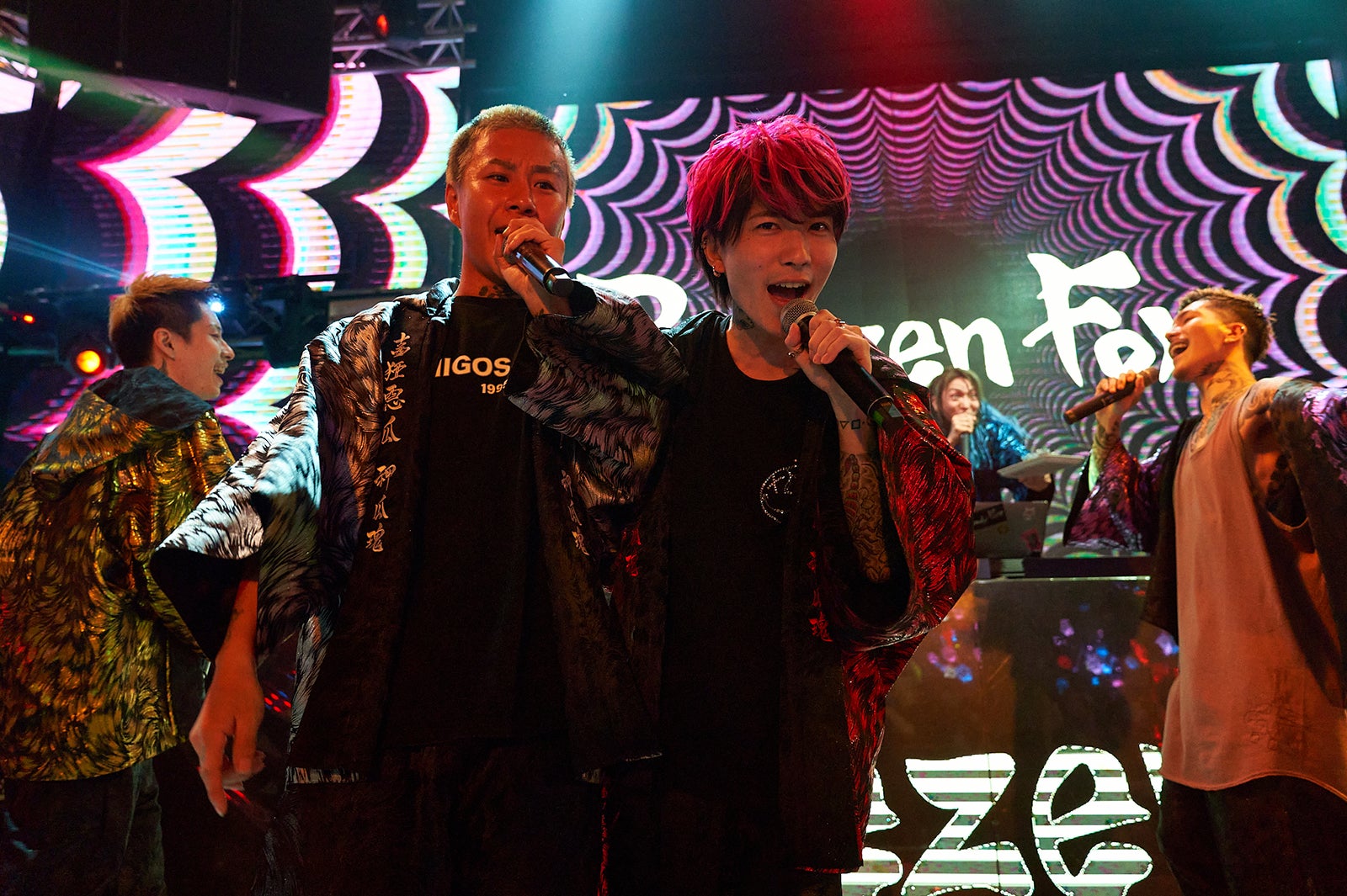 DJ銀太、DJまる「レペゼン恐怖のカウントダウンライブ ～ガチで生配信～」（提供写真）