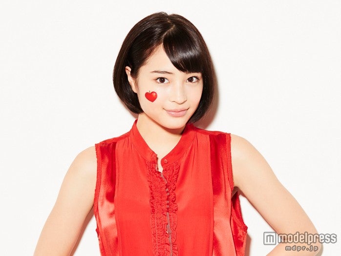 「Seventeen」広瀬すずのキュートな表情に胸キュン　初挑戦は「とても難しかった」