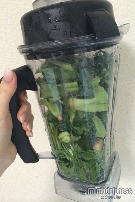 たっぷりの野菜をミキサーで