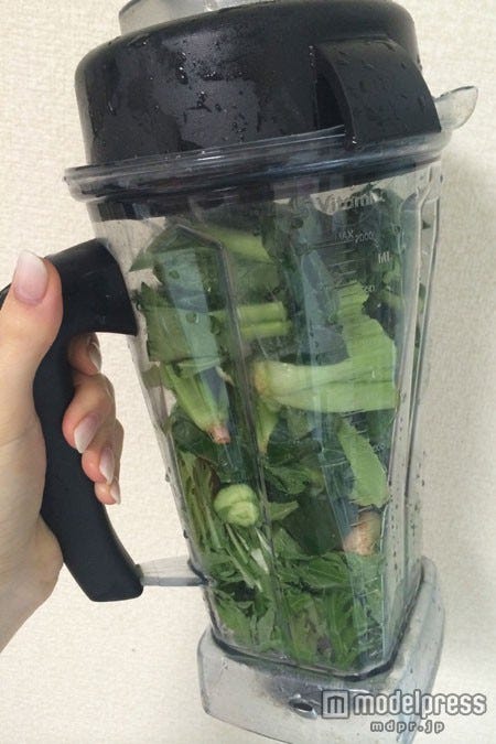 たっぷりの野菜をミキサーで