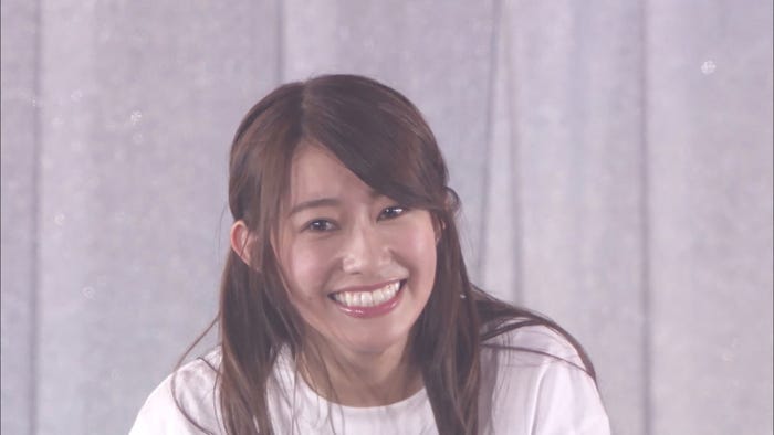 桜井玲香「時々 思い出してください」MVより(提供写真)