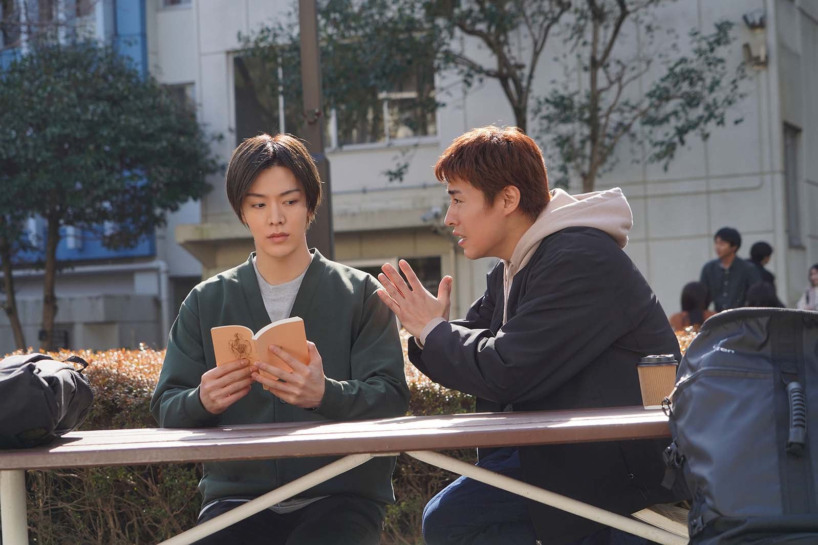 中本悠太、富田健太郎「クールドジ男子」第6話より（C）那多ここね／SQUARE ENIX・ドラマ「クールドジ男子」製作委員会