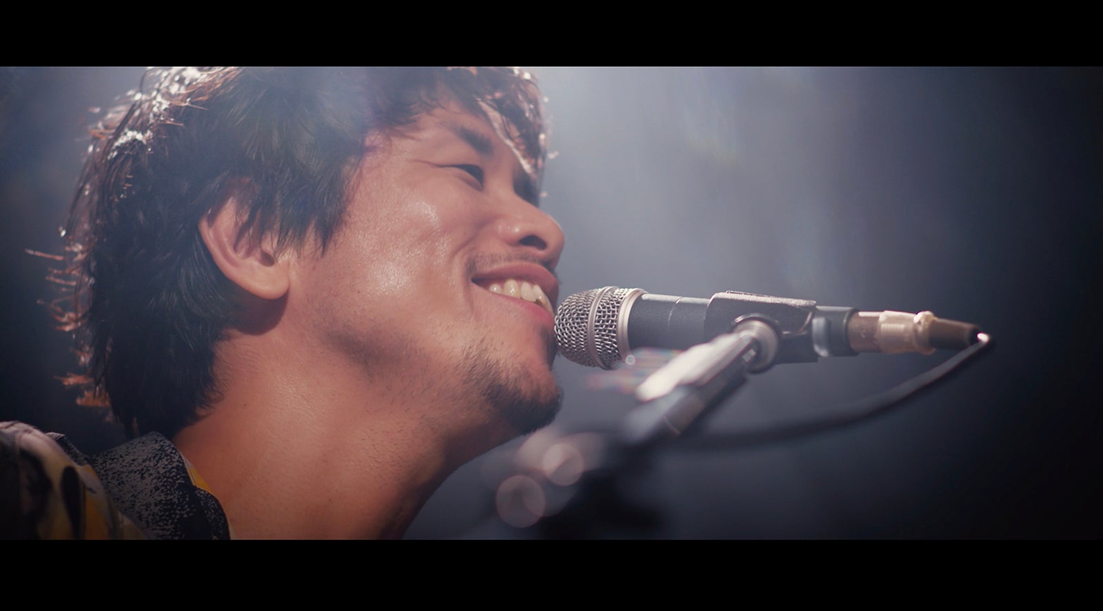 「ルリモハリモ」MVより（提供写真）