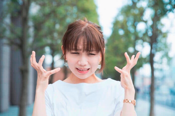 見ているとイライラする!