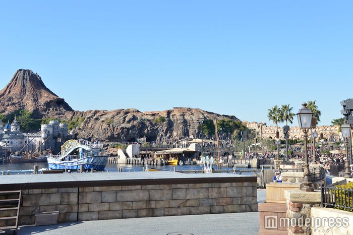 「クリスタル・ウィッシュ・ジャーニー」グランドフィナーレバージョン(C)モデルプレス