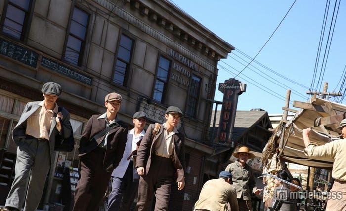 (左から)池松壮亮、妻夫木聡、上地雄輔、勝地涼