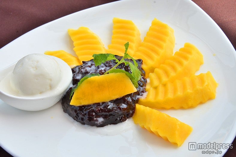 タイの人気スイーツ、カオニャオマムアン