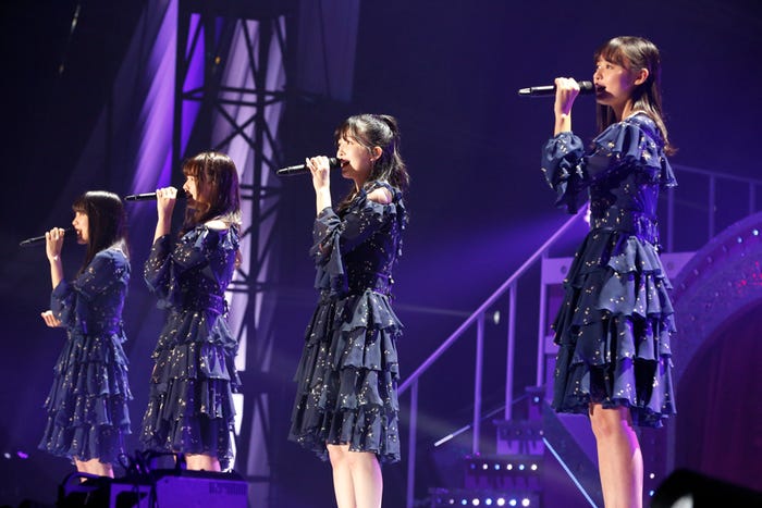 乃木坂46(提供写真)