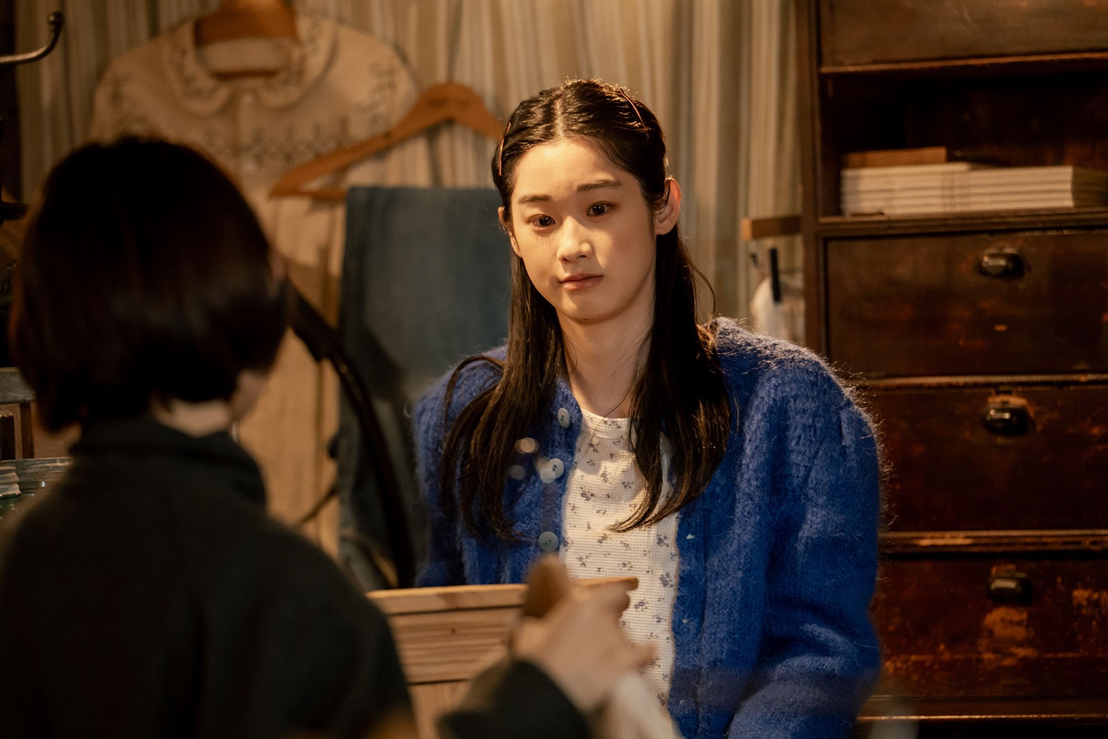 杉咲花、野内まる「冬のなんかさ、春のなんかね」第7話（C）日本テレビ