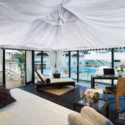 「GARDEN POOL」のカバナ/画像提供:ホテルニューオータニ