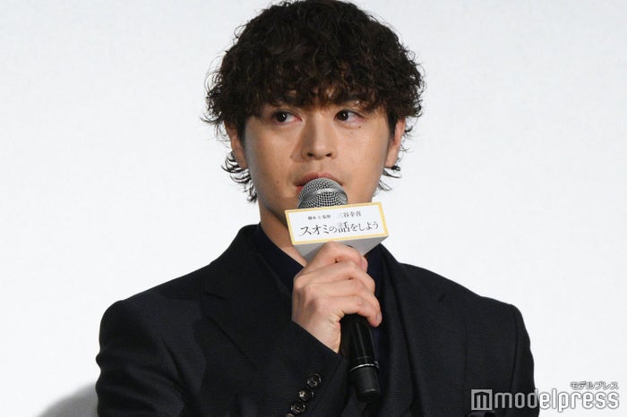 瀬戸康史、人生初ワイヤーアクション挑戦 西島秀俊ら共演者も驚き「多分世界でやったことないよね？」【スオミの話をしよう】