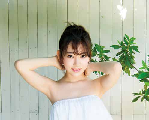 HKT48宮脇咲良、みずみずしい美ボディにドキッ 背伸びした大人の姿