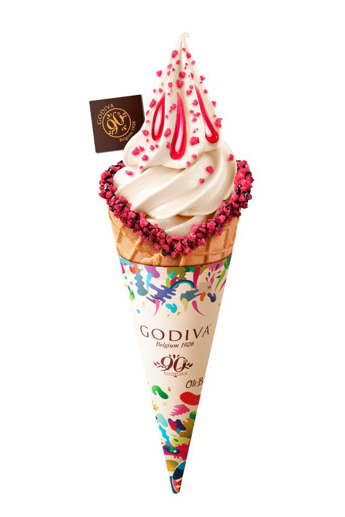 ホワイトチョコレート ラズベリー＆ローズ／画像提供：ゴディバ ジャパン株式会社