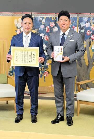 【競輪】郡司浩平が川崎市へギフトカード100万円を寄付「子どもたちが少しでも多くの経験や夢を持つきっかけになれば」