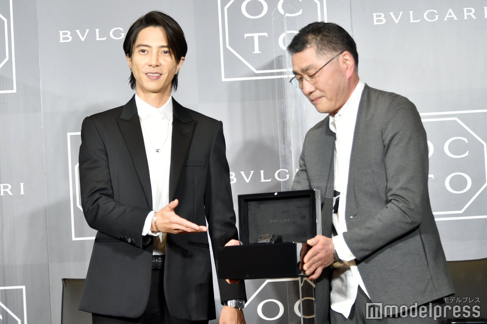 221万年の腕時計をプレゼントされた山下智久（C）モデルプレス