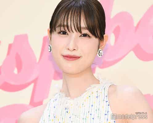 高橋ひかる、膝上ミニで美脚際立つ「脚長すぎて憧れる」「コーデ真似したい」と反響