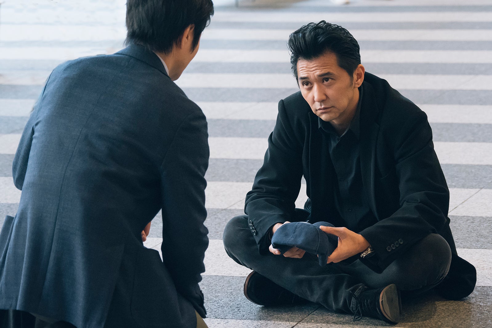 戸次重幸、村上淳／「電影少女」第10話より（C）「電影少女2018」製作委員会