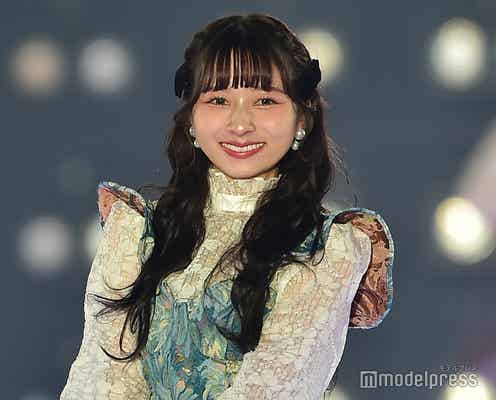 美容系YouTuber・nanakoななこ、美スタイル披露 ミニワンピ×ニーハイブーツのガーリーコーデ<関西コレクション 2023 A/W>