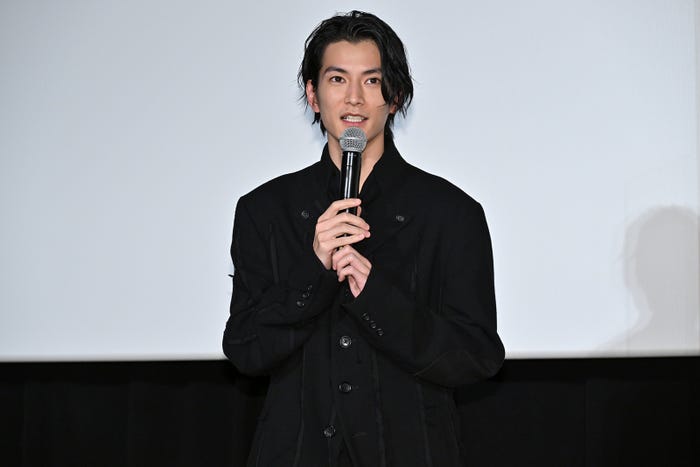 渡邊圭祐 (C)2023「恋のいばら」製作委員会