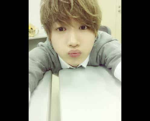 寸止めキス、壁ドンも…“会えるイケメン”が今アツい SNS発新世代スターの自己プロデュース力