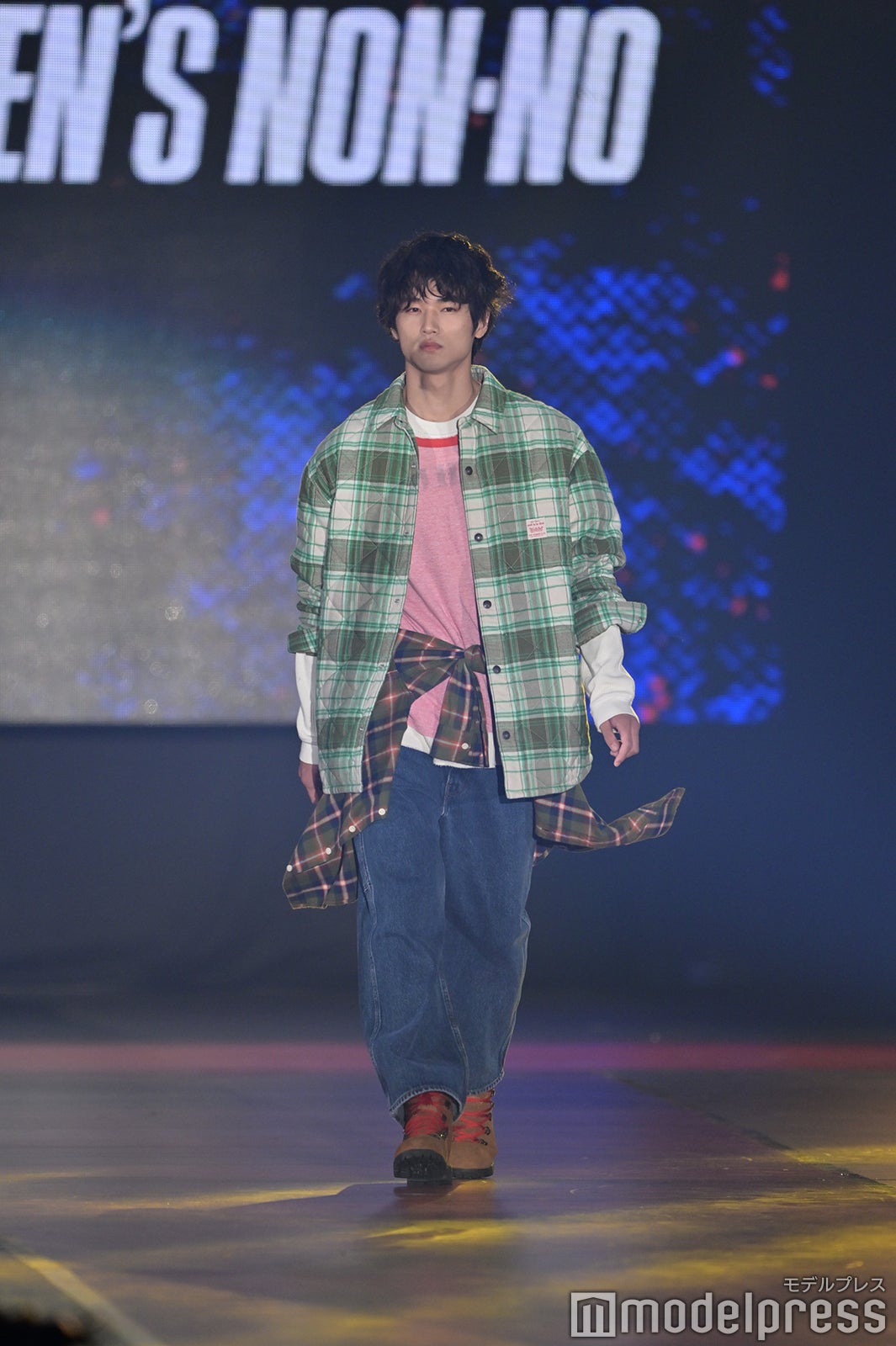 （C）モデルプレス