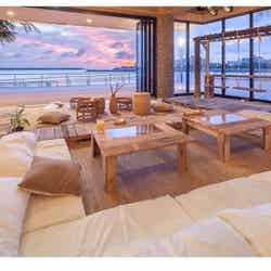 沖縄の“ブランコカフェ”がお洒落すぎ!全方位フォトジェニック空間で海外気分