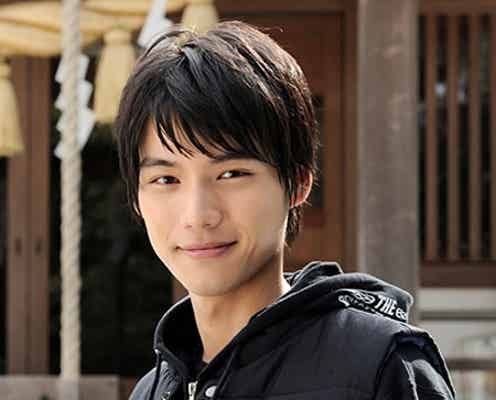福士蒼汰、ブラックで陰がある“ヒーロー”に変身