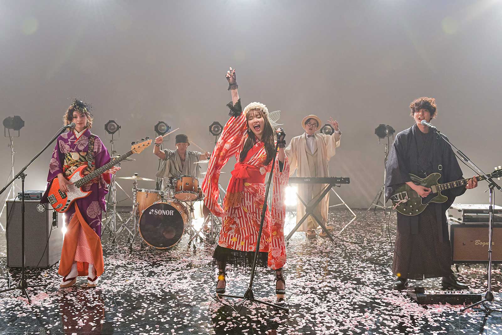 太田莉菜、後藤剛範、内田理央、飛永翼、小関裕太（C）「来世ではちゃんとします2」製作委員会