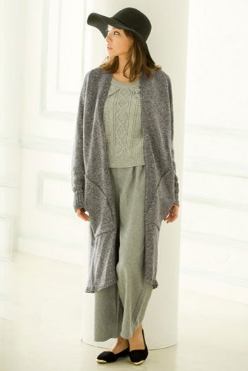 ポケット付きニットコーディガン「Re:EDIT by GALSTAR」2,998円（税込）／画像提供：Re:EDIT by GALSTAR