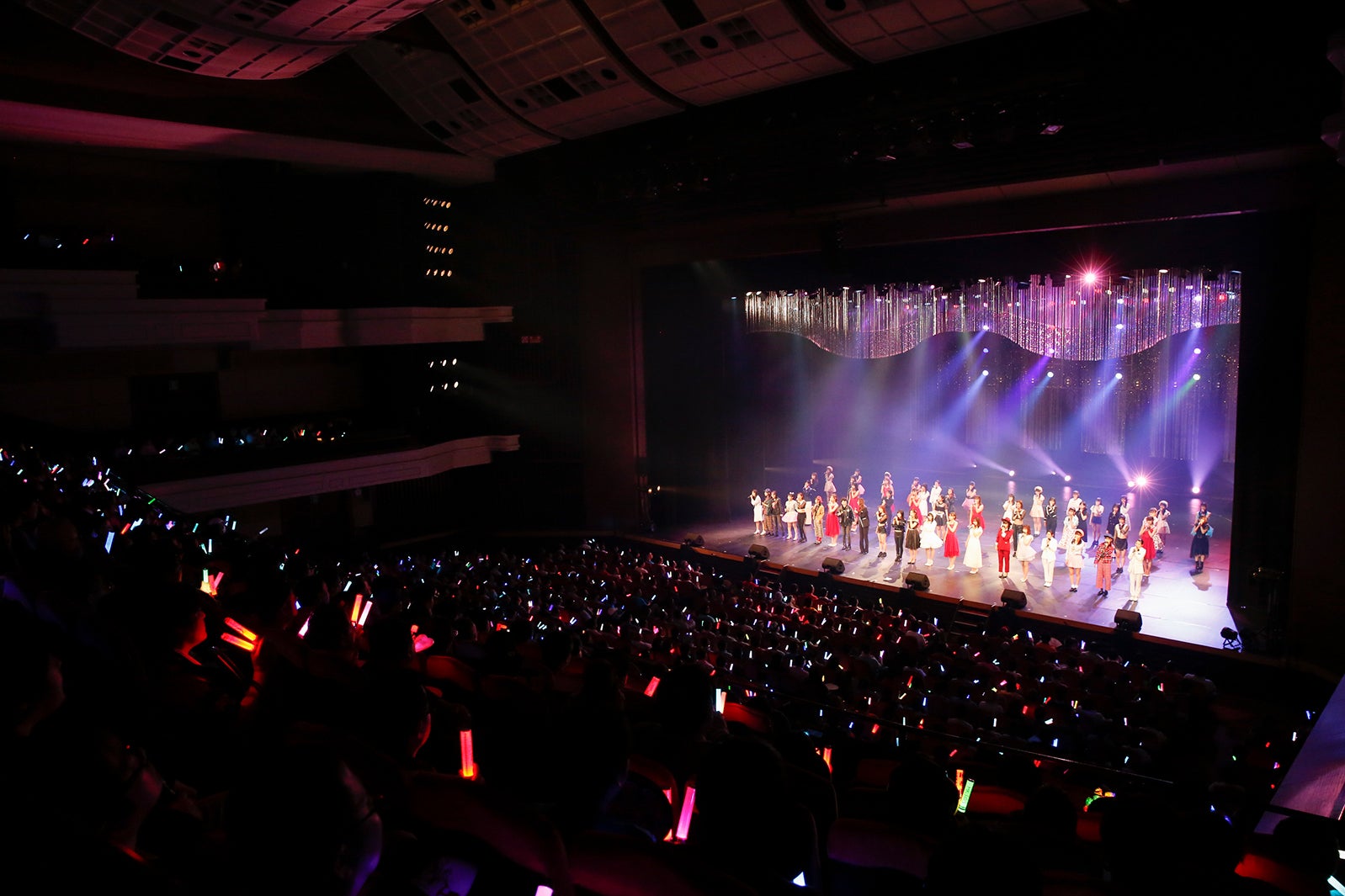 HKT48 8周年前夜祭コンサートの様子（C）AKS