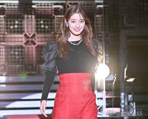 宮本茉由、エレガントに魅了 華やかコーデでランウェイ<CanCam 40th Birthday Night>