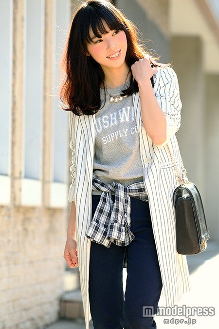 お金の心配なく買い物できたら…／モデル：松本ゆい