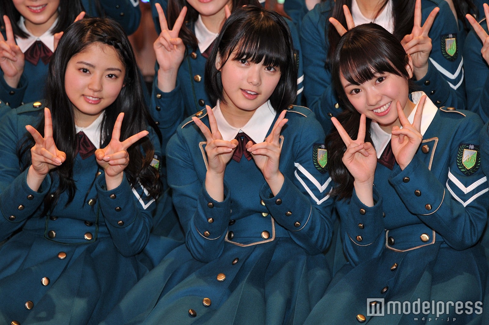 鈴本美愉、平手友梨奈、今泉佑唯（C）モデルプレス