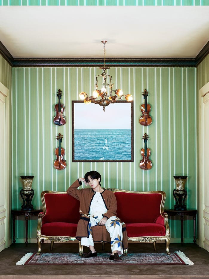 Vコンセプトフォト (C)Big Hit Entertainment