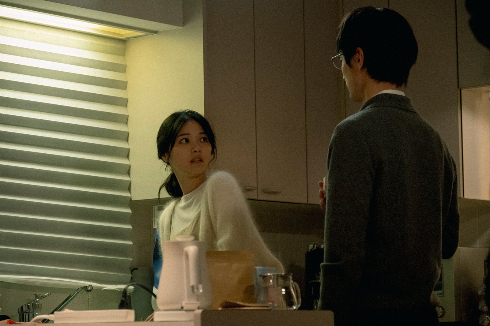 西野七瀬、高良健吾「今月のカバーモデル」第1話より（提供写真）