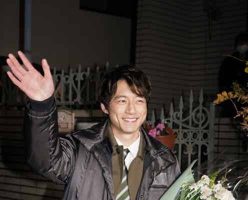 坂口健太郎「35歳の少女」クランクアップ「結人ロスに注意してください」